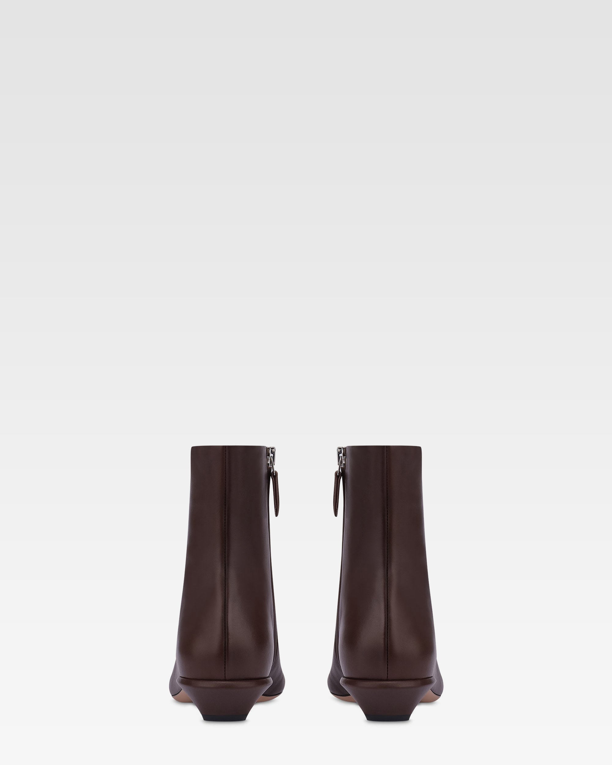 Bottines en cuir de veau couleur moka
