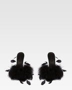 Pantoletten aus schwarzem Satin