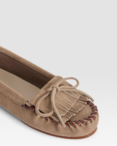 Mocassini in pelle scamosciata grigio pietra