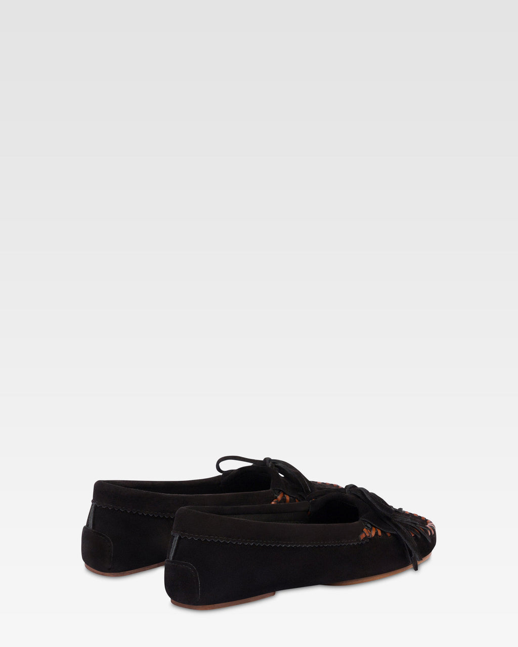 Mocasines de piel de ante negra