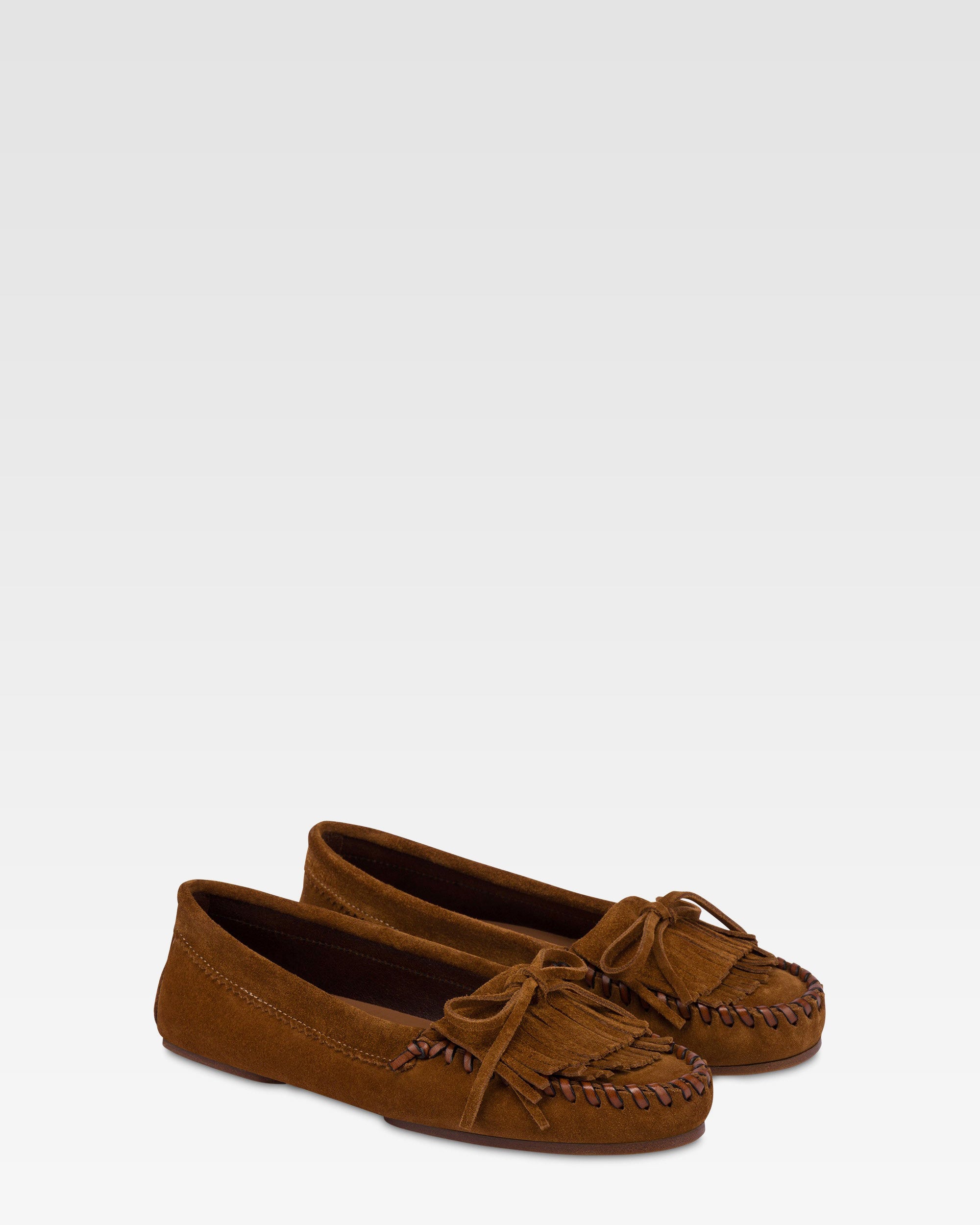 Mocassins en cuir suede couleur cognac
