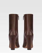 Botines de piel de becerro color ebano