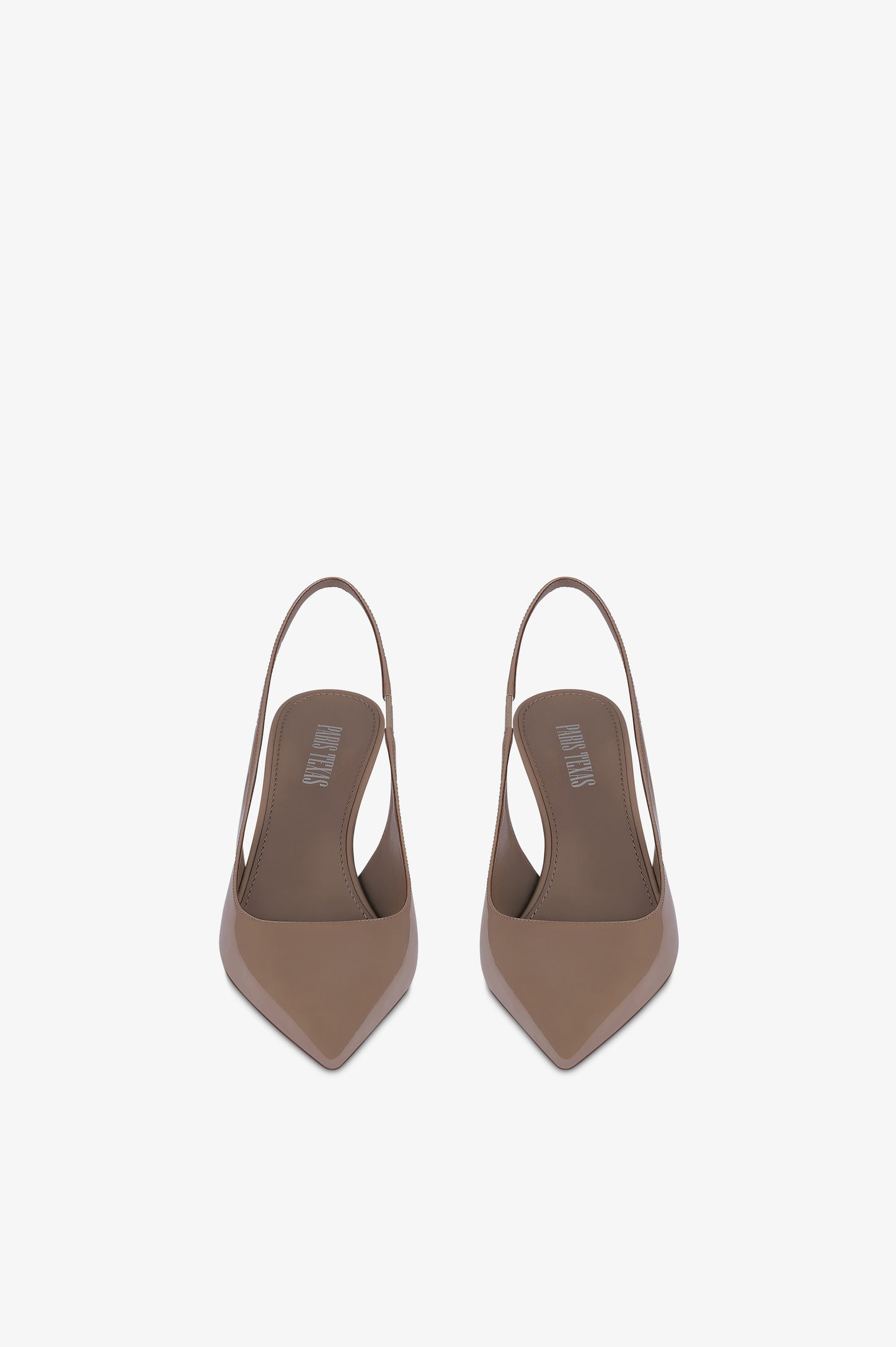 Slingbacks aus taupefarbenem Lackleder