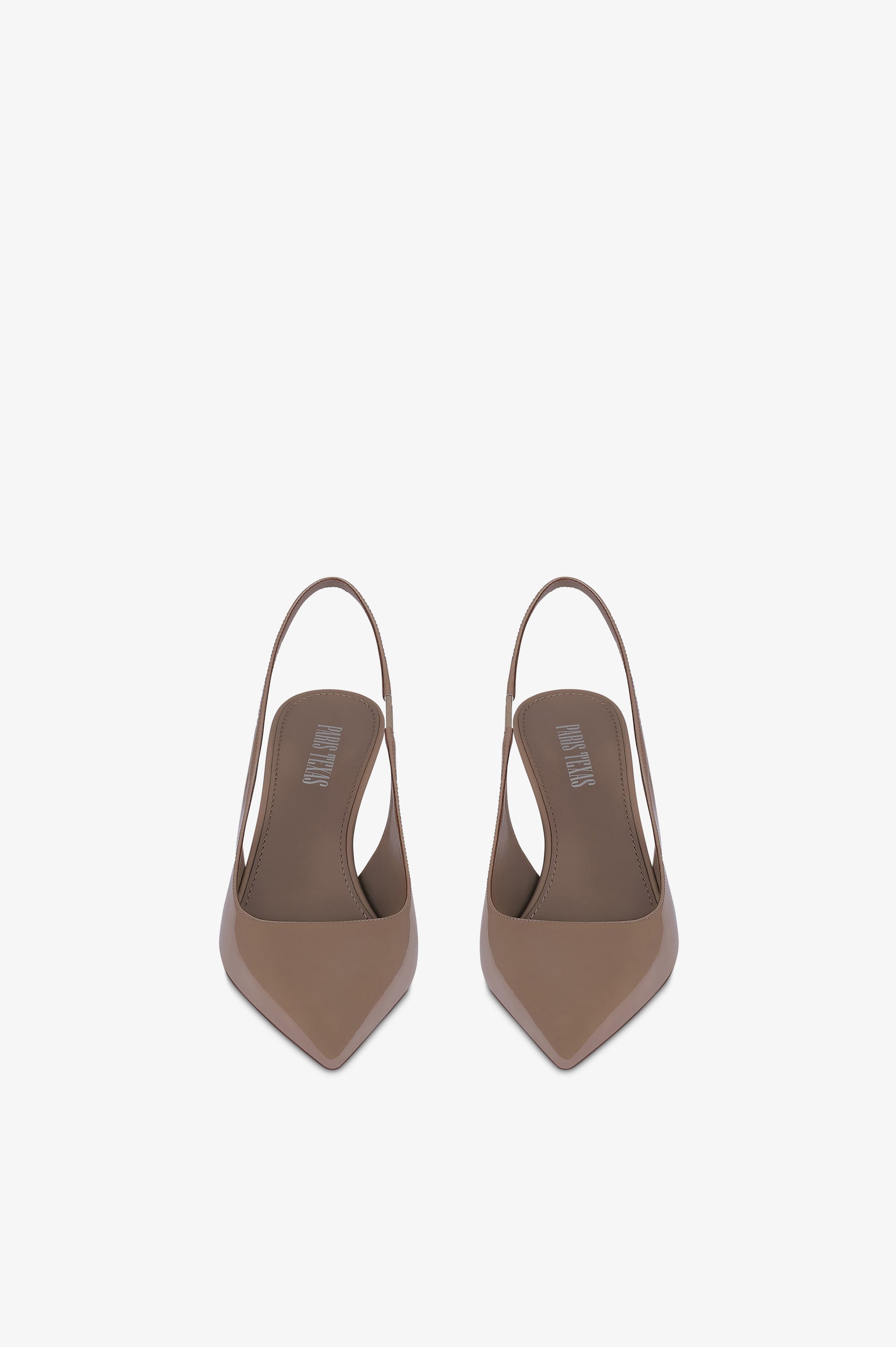 Slingbacks aus taupefarbenem Lackleder