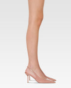 Slingbacks en charol nude oscuro