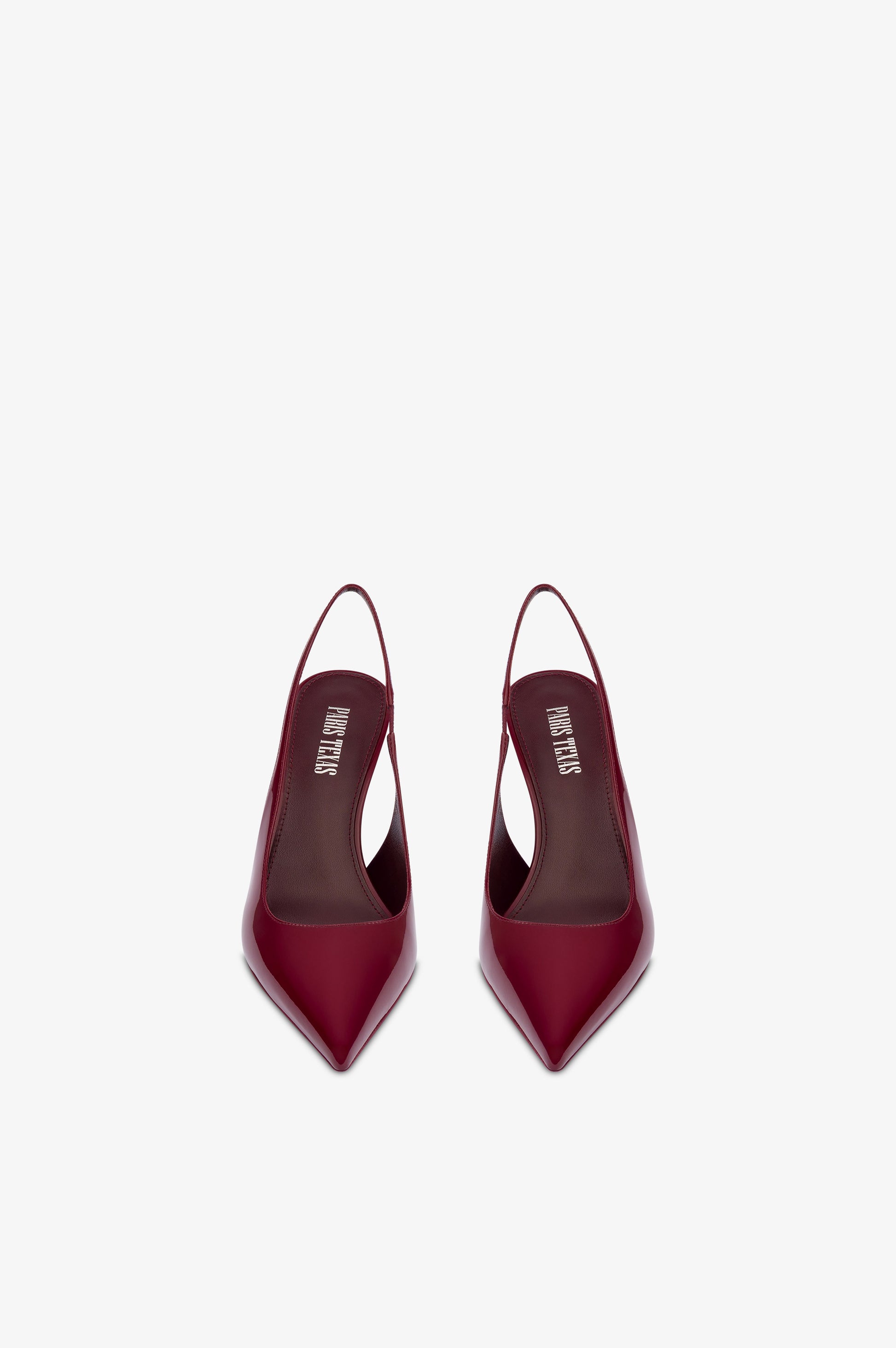 Slingbacks in rouge noir patent leather