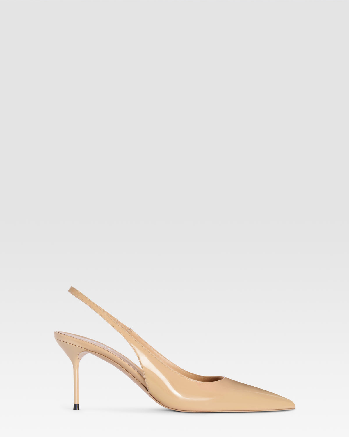 Slingback aus Lackleder