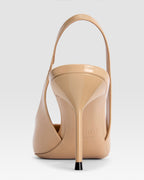 Slingbacks in honey patent leather