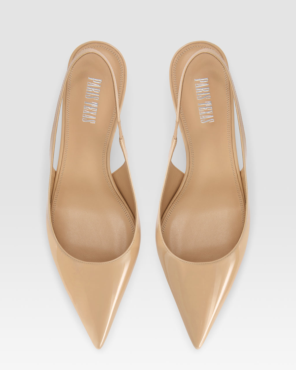 Slingbacks in honey patent leather