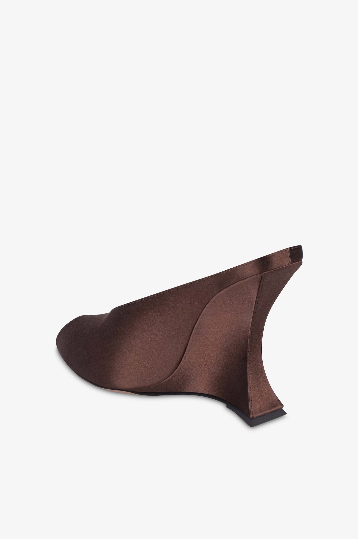 Sabots en satin ebene