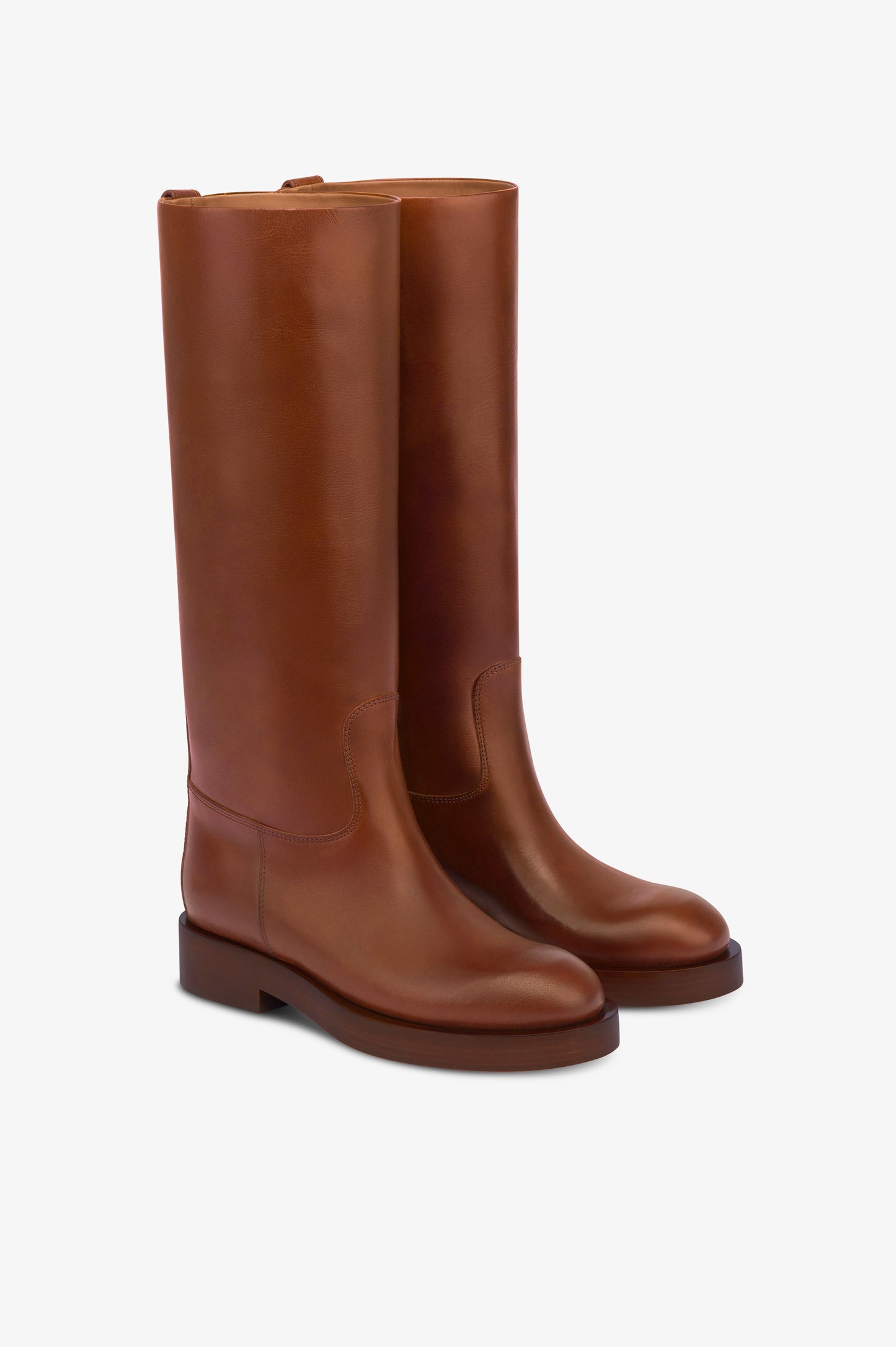 Botas de piel de becerro color tostado