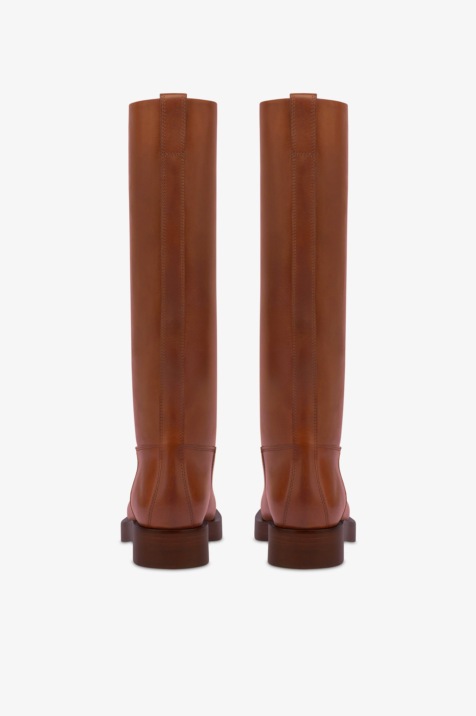 Botas de piel de becerro color tostado