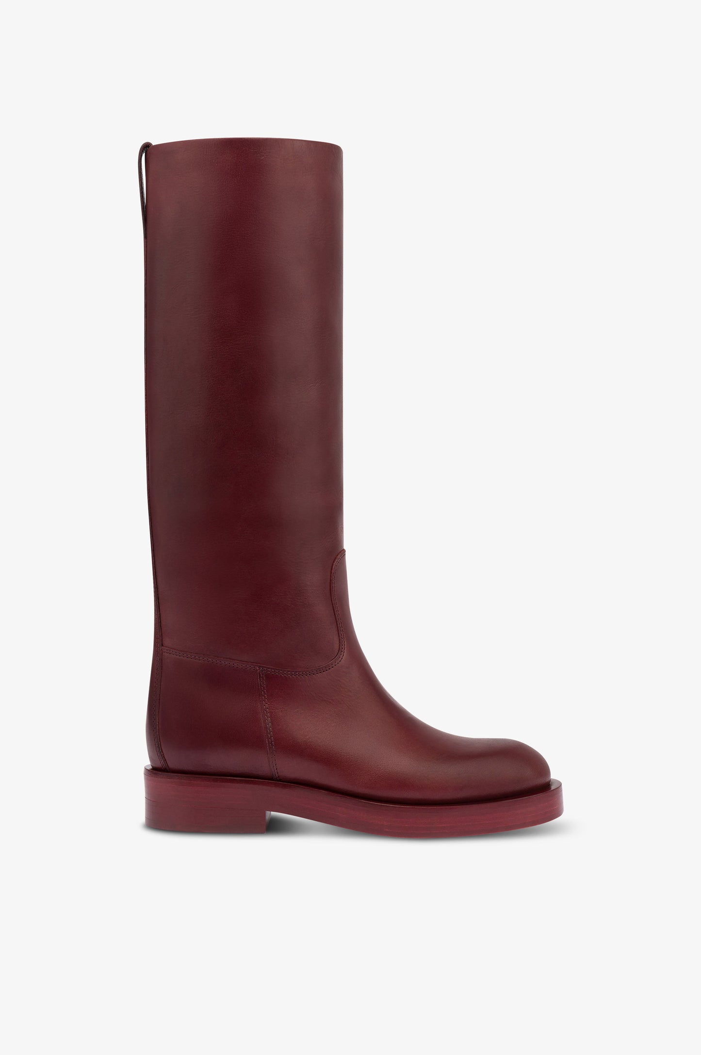 Botas de piel de becerro color rouge noir