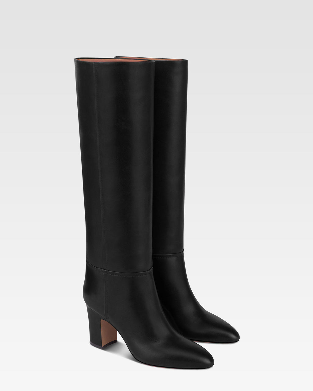 Botas de piel de becerro negras