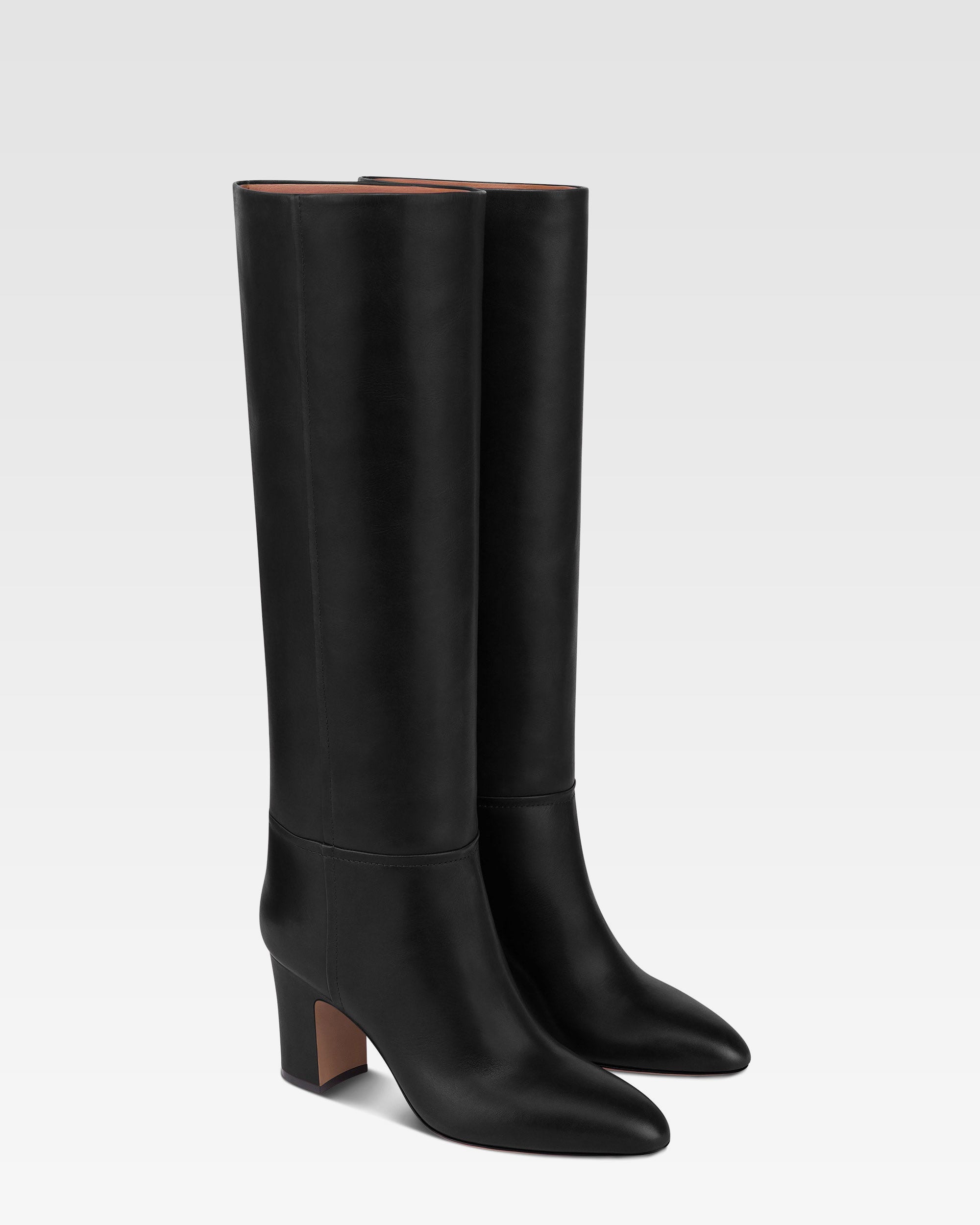 Botas de piel de becerro negras