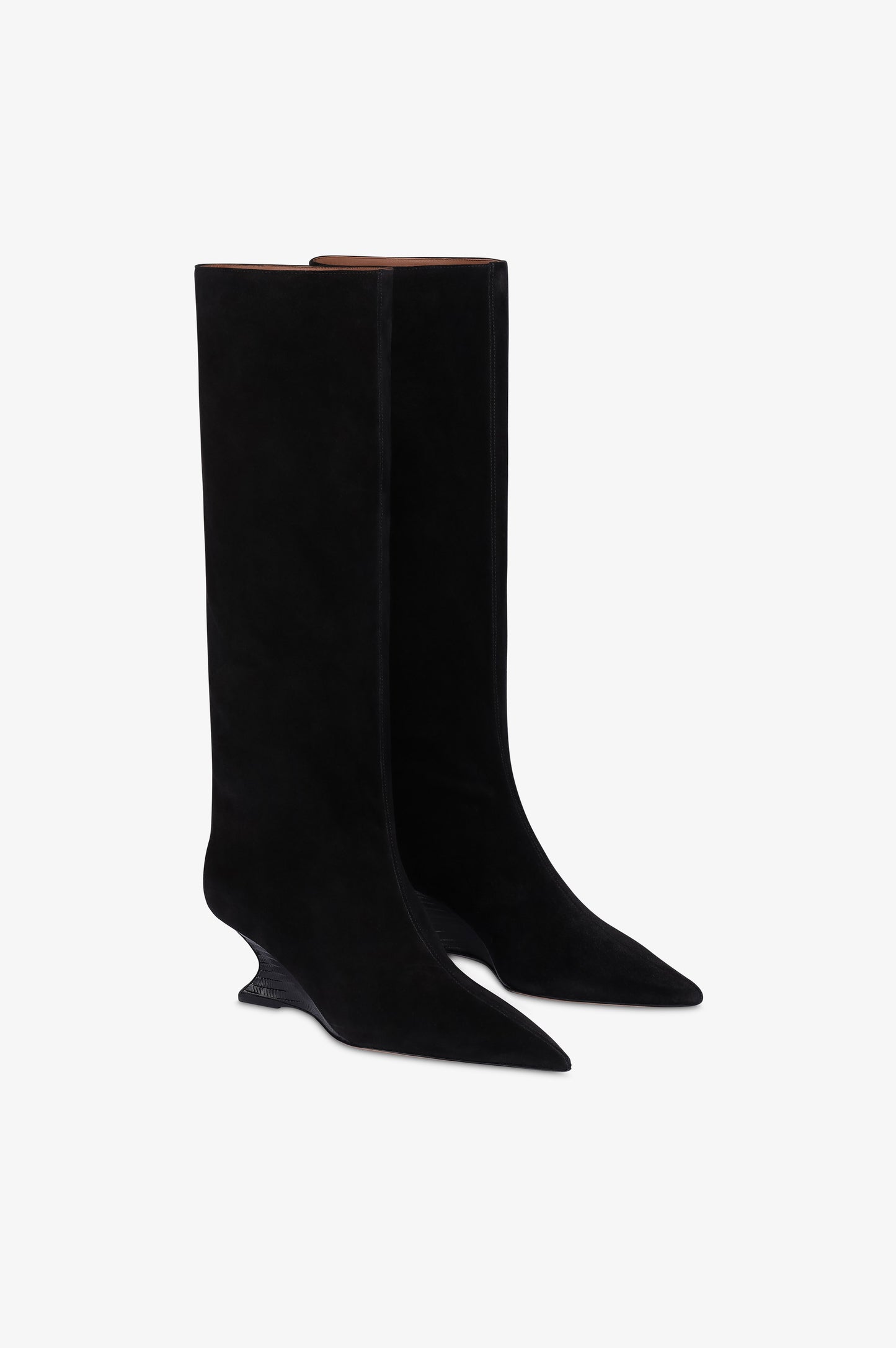 Bottes en cuir suede de veau couleur noire avec talon en cuir imprime lezard