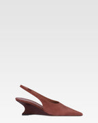 Slingbacks en ante color rouge noir con tacon de piel de lagarto