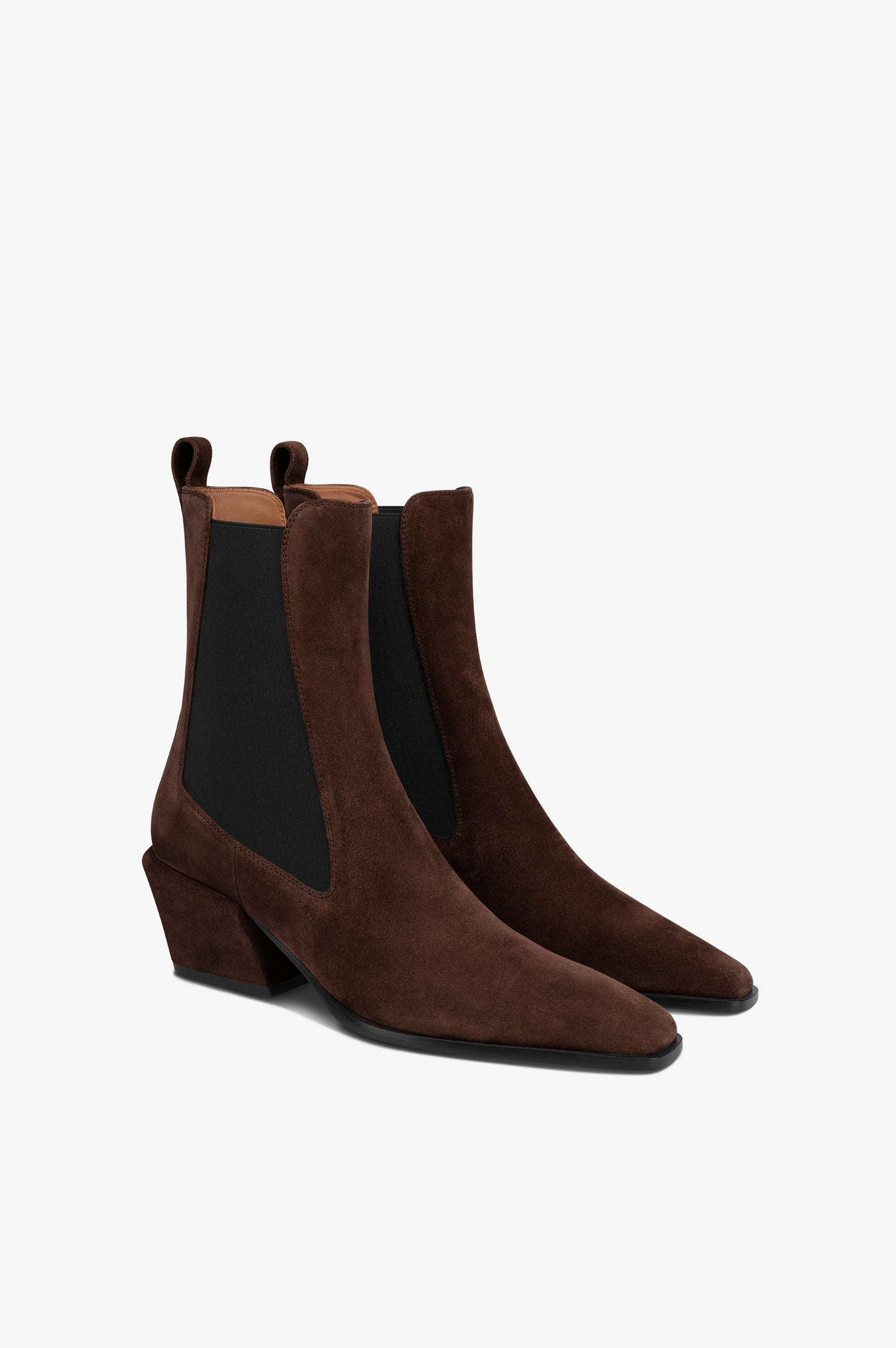 Bottines en cuir suede de veau couleur chocolat