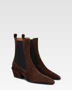 Ankle boots in chocolate calf suede leather