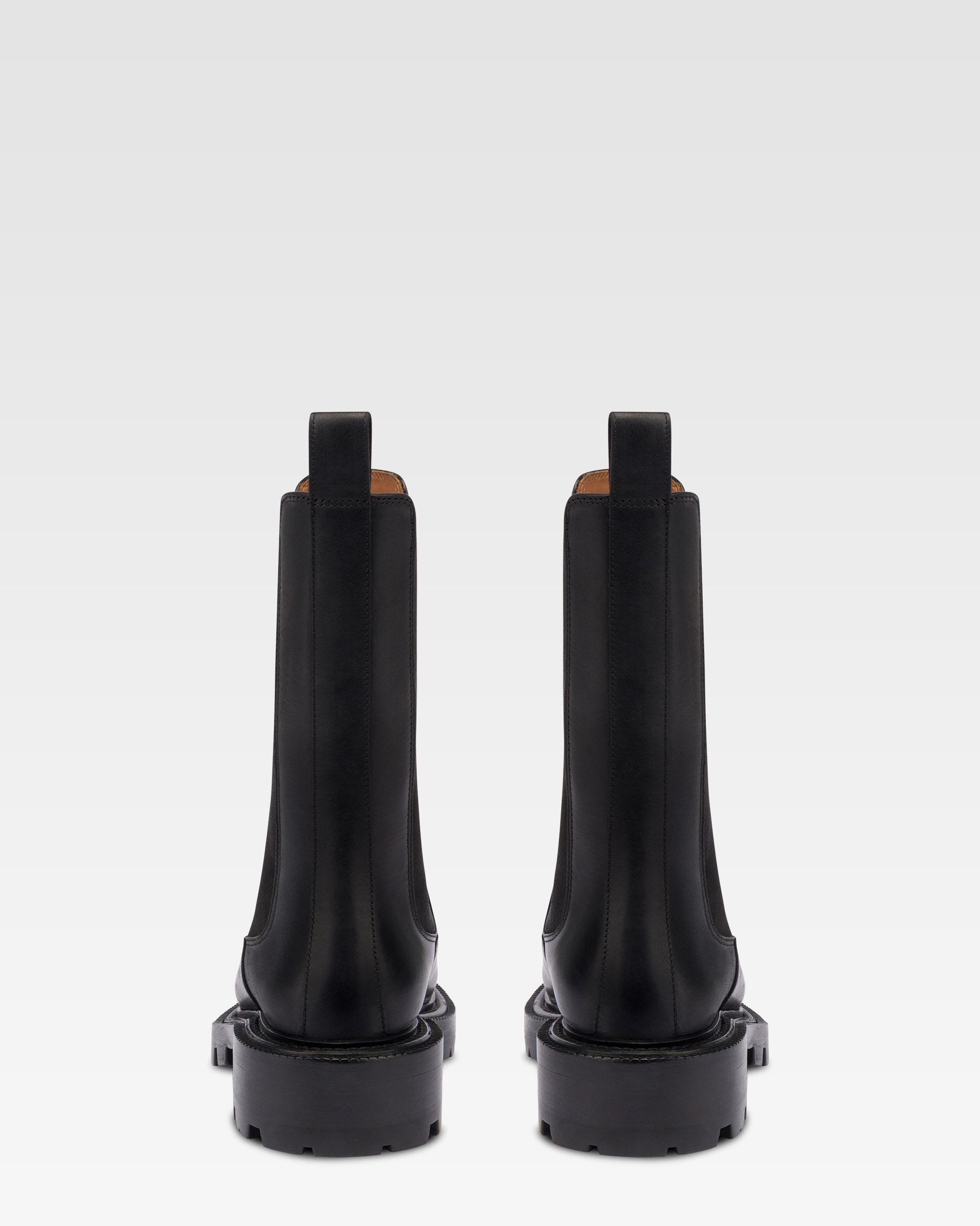 Botines de piel de becerro color negro