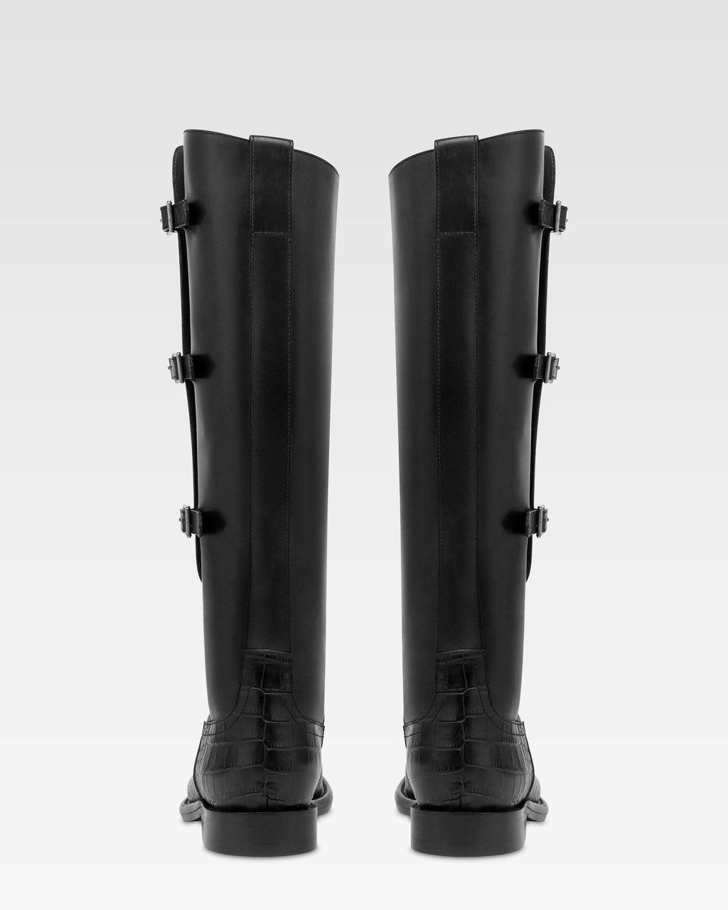 Botas en piel de becerro color negro con detalles de cocodrilo