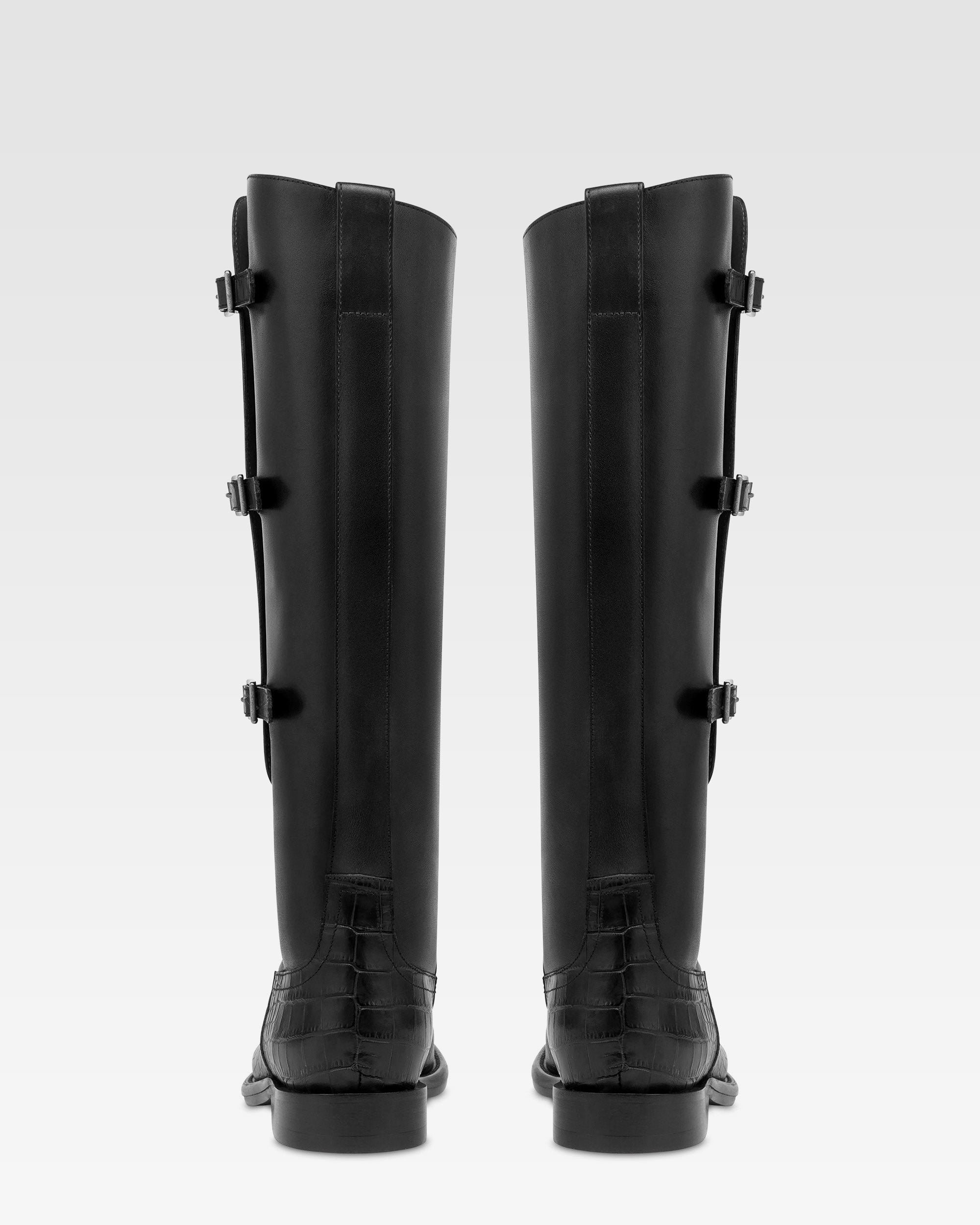 Botas en piel de becerro color negro con detalles de cocodrilo