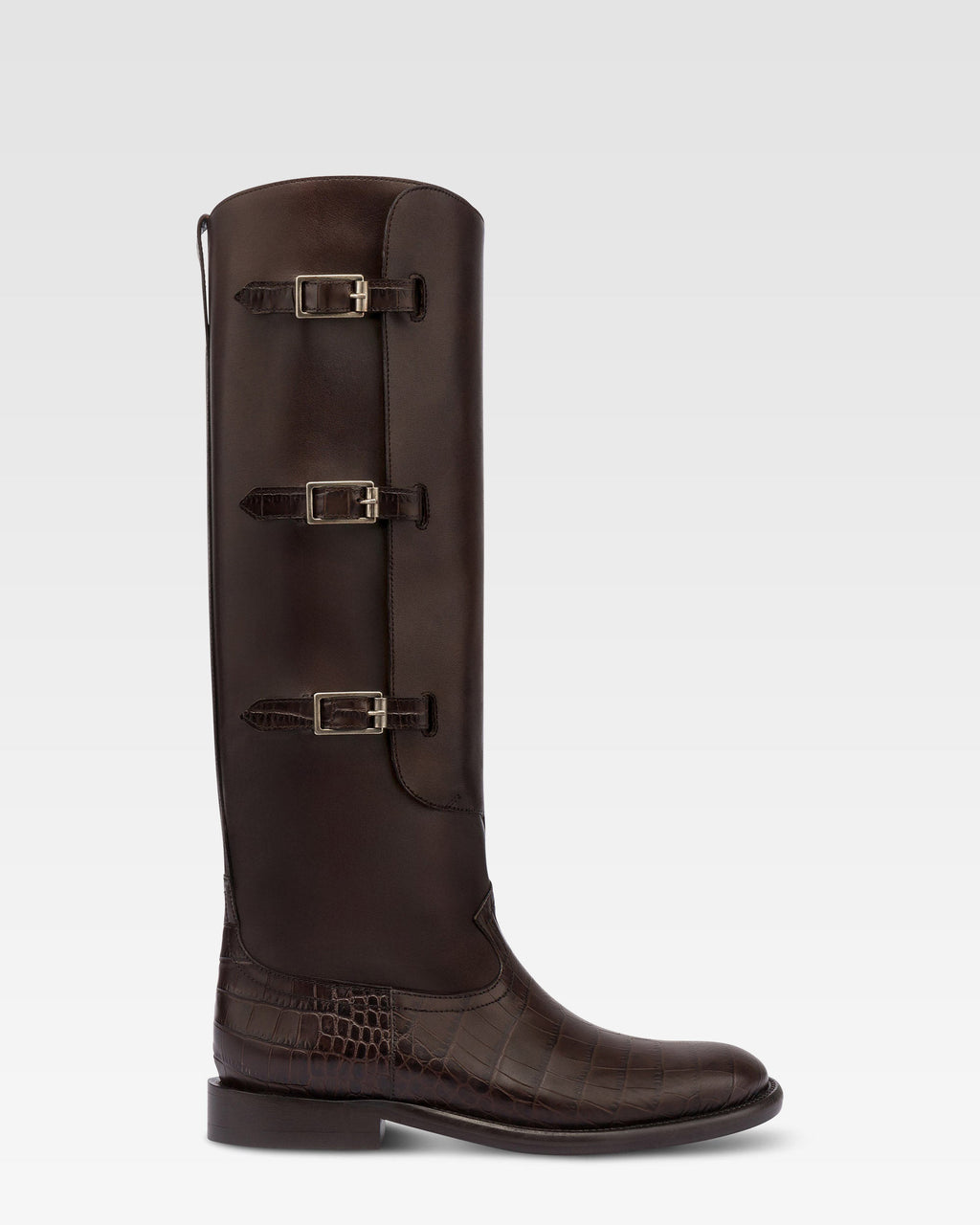 Stiefel aus ebenholzfarbenem Kalbsleder mit Details mit Kroko-Pragung