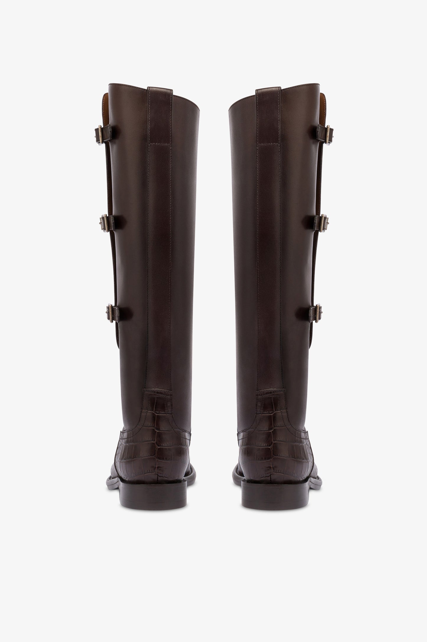 Stiefel aus ebenholzfarbenem Kalbsleder mit Details mit Kroko-Pragung