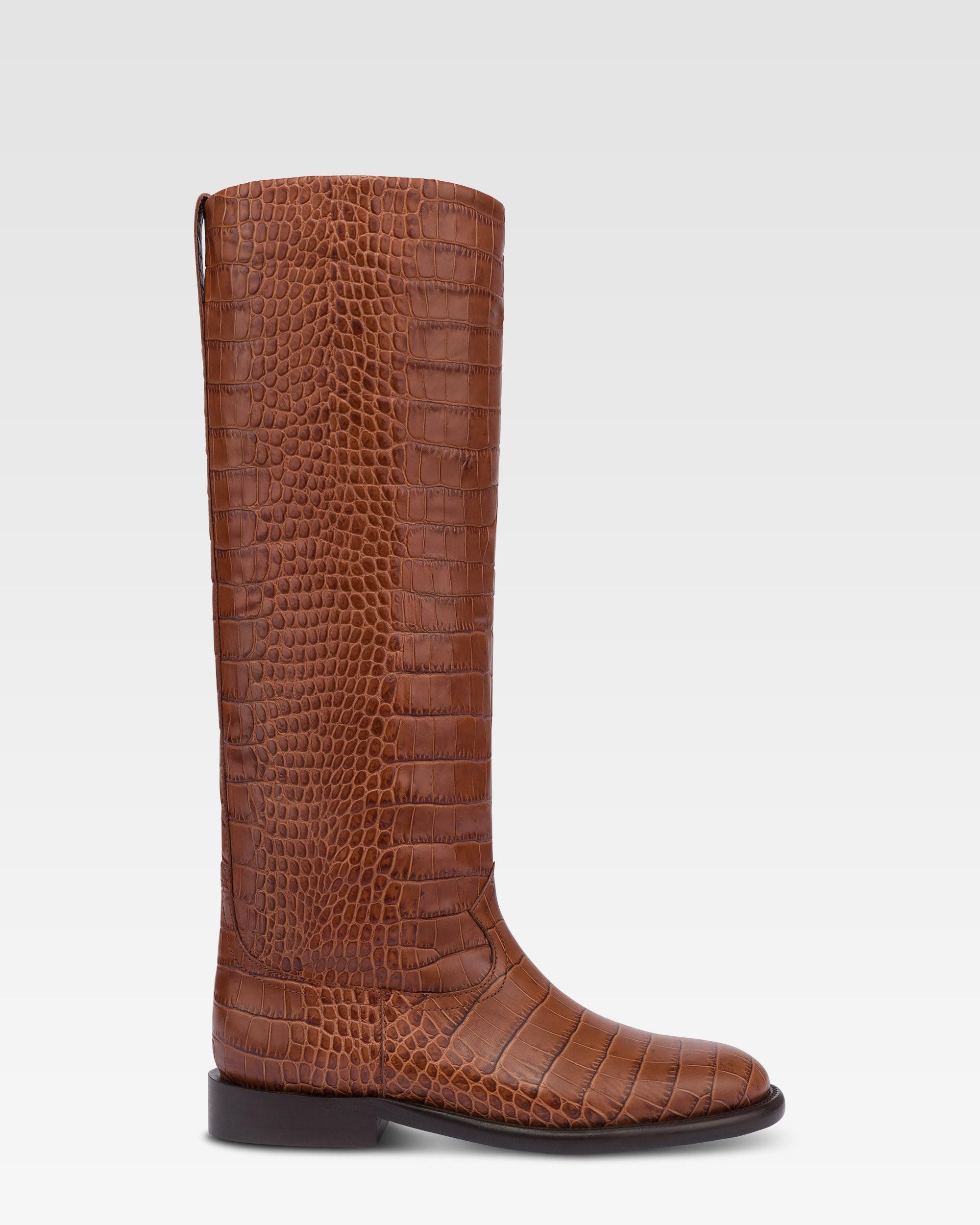 Botas en piel color chocolate con estampado de cocodrilo