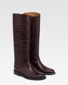 Stiefel aus Leder in Rouge Noir mit Kroko-Pragung