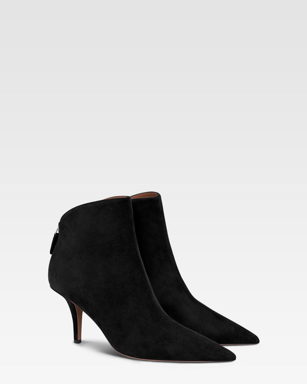 Botines en ante negro