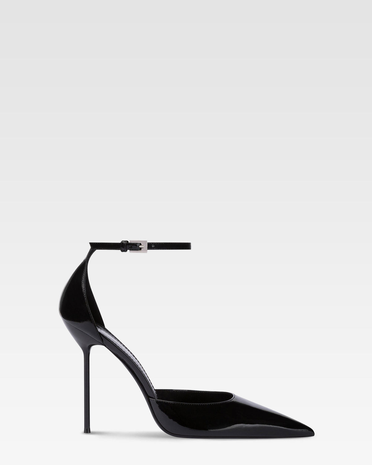Patent leather pump