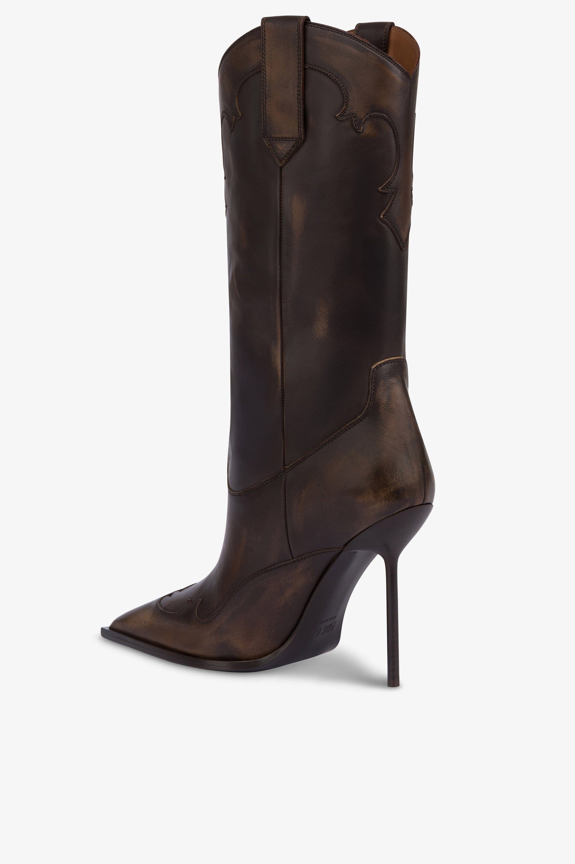 Botas de piel cepillada de color ebano.