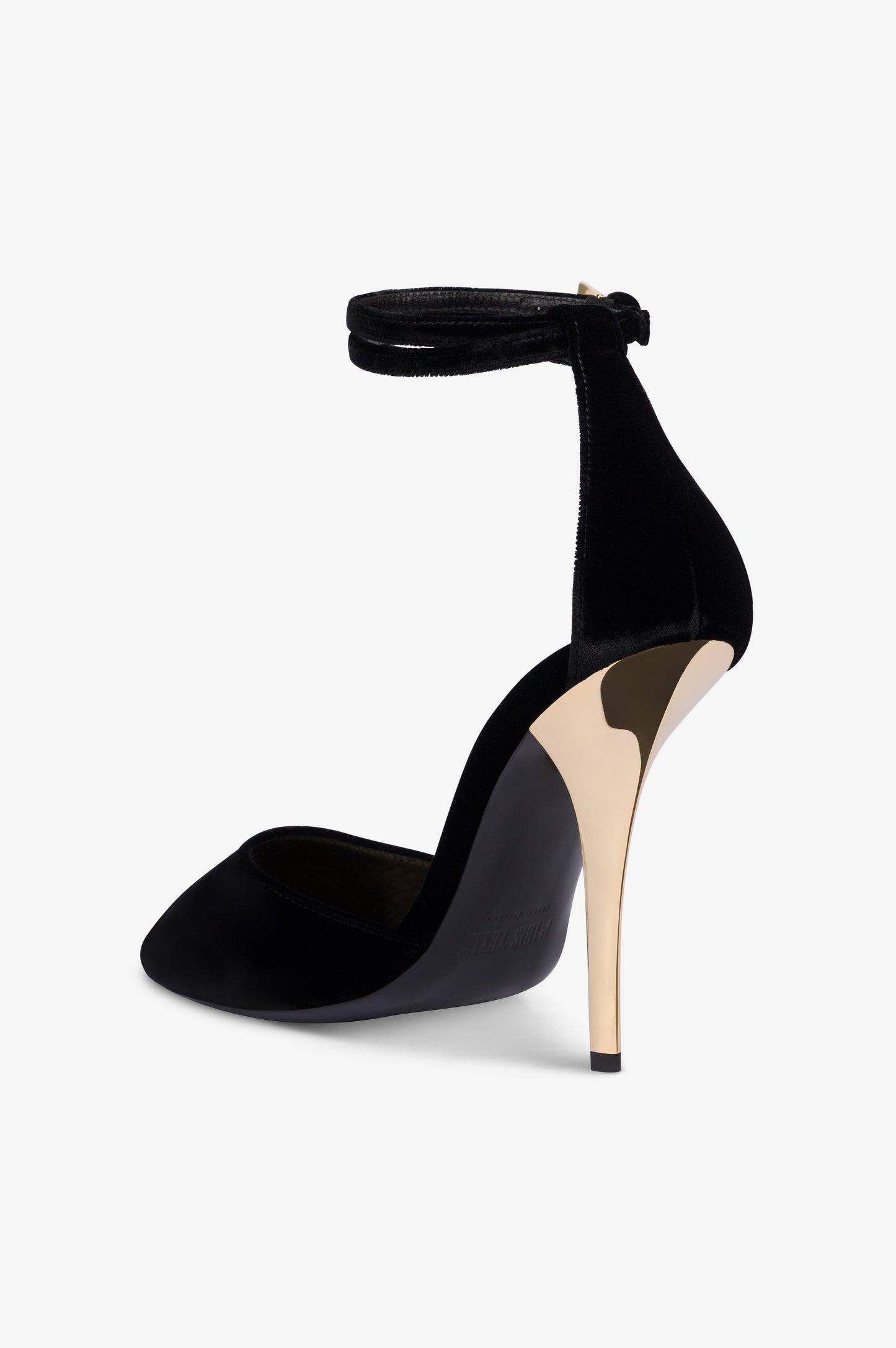 Sandals in black velvet with gold detailing.