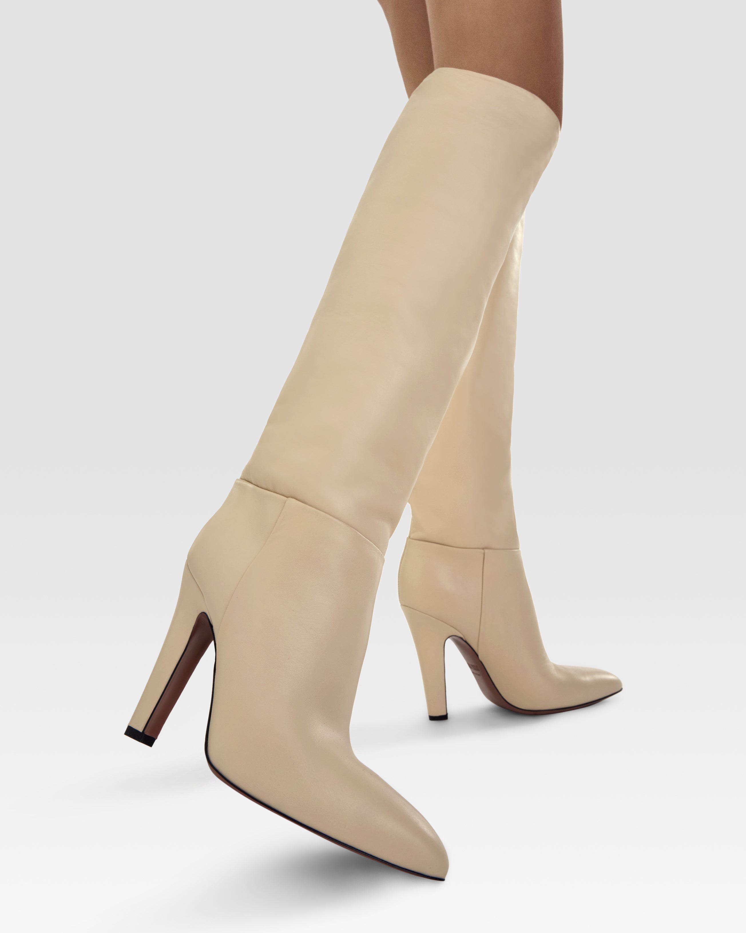 Stivali in pelle color osso