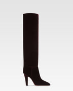 Botas de terciopelo de color <<pinot noir>>.
