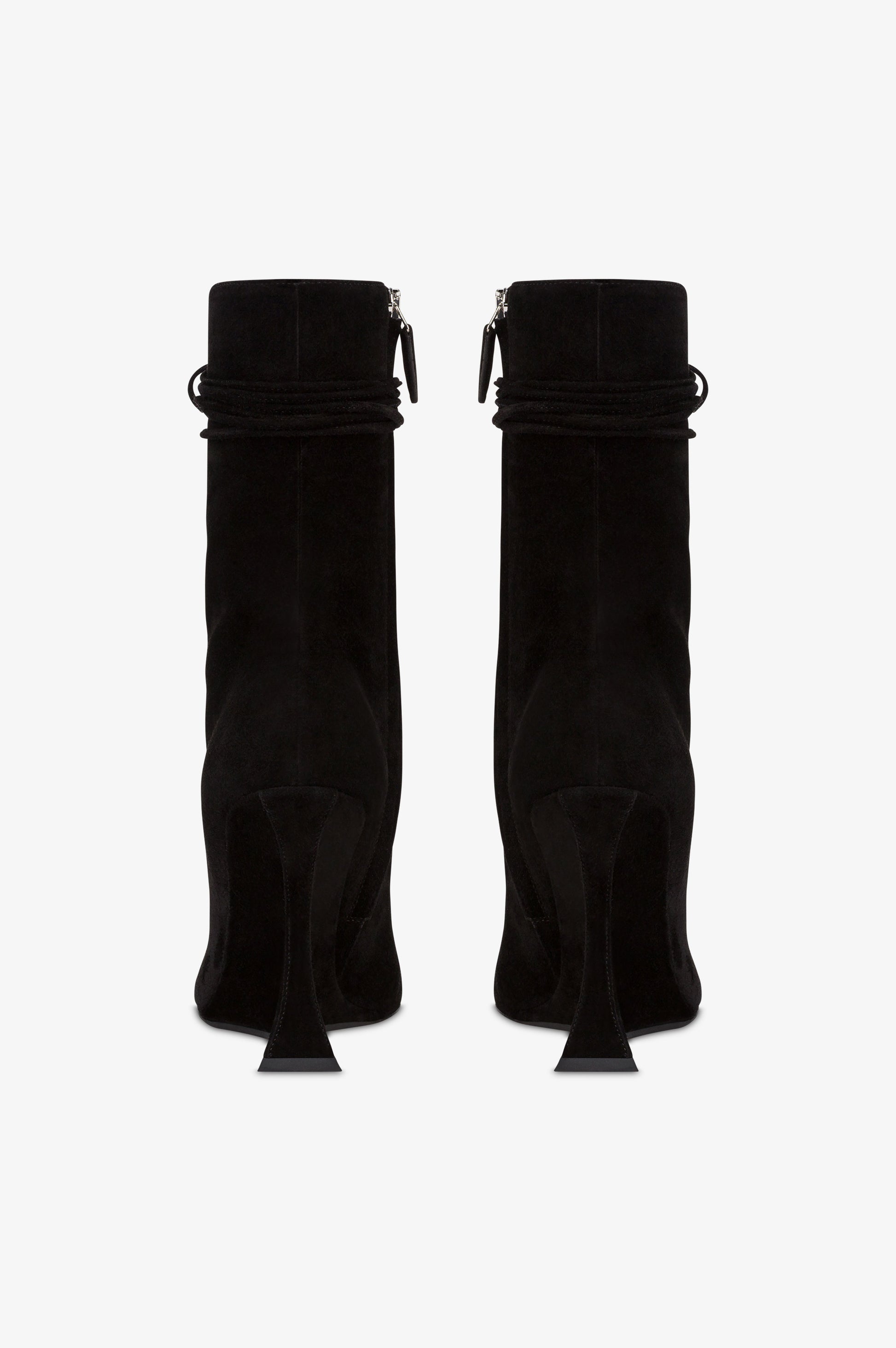 Ankle boots in black calf suede leather.