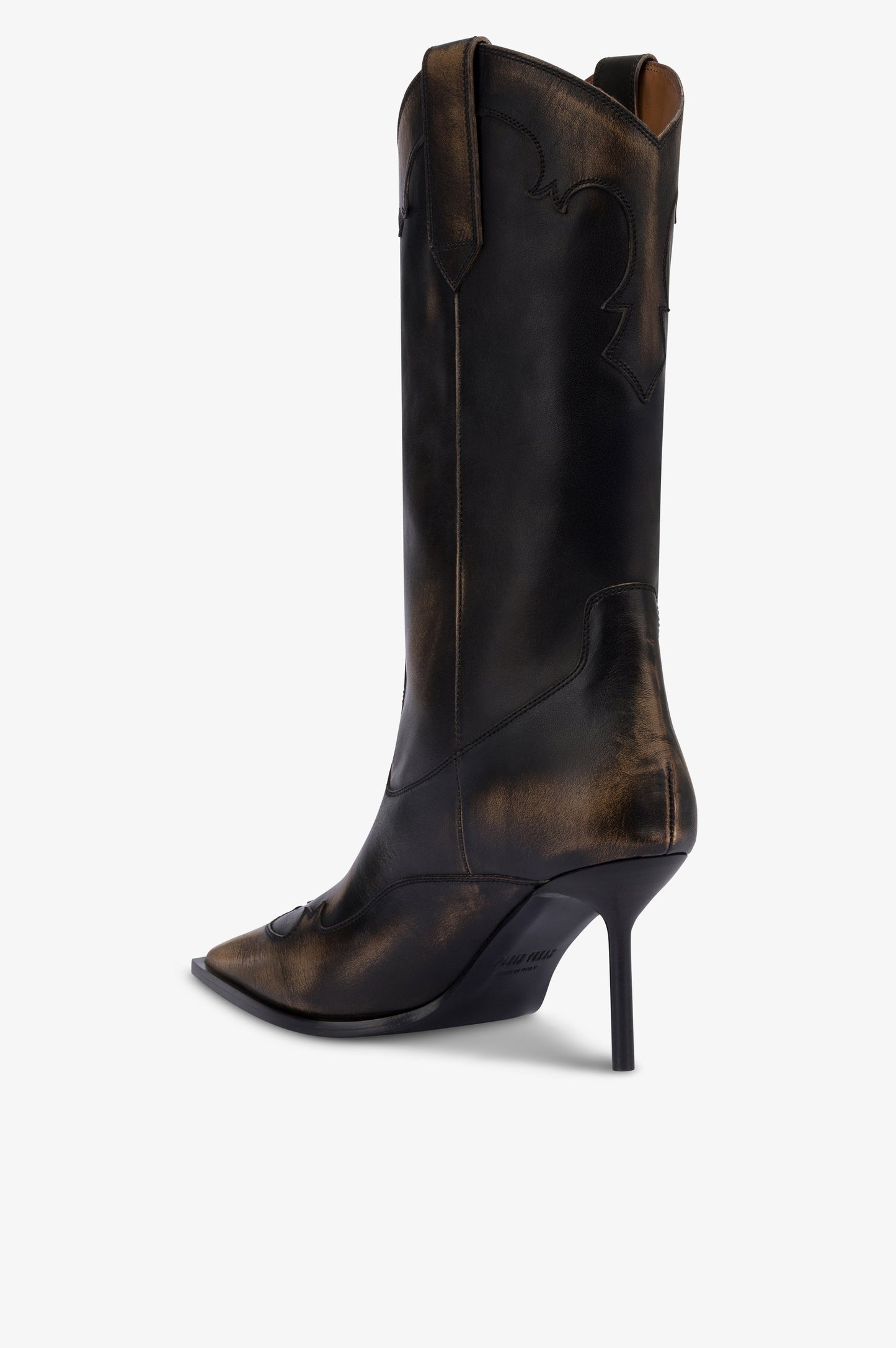 Botas de piel cepillada de color negro.