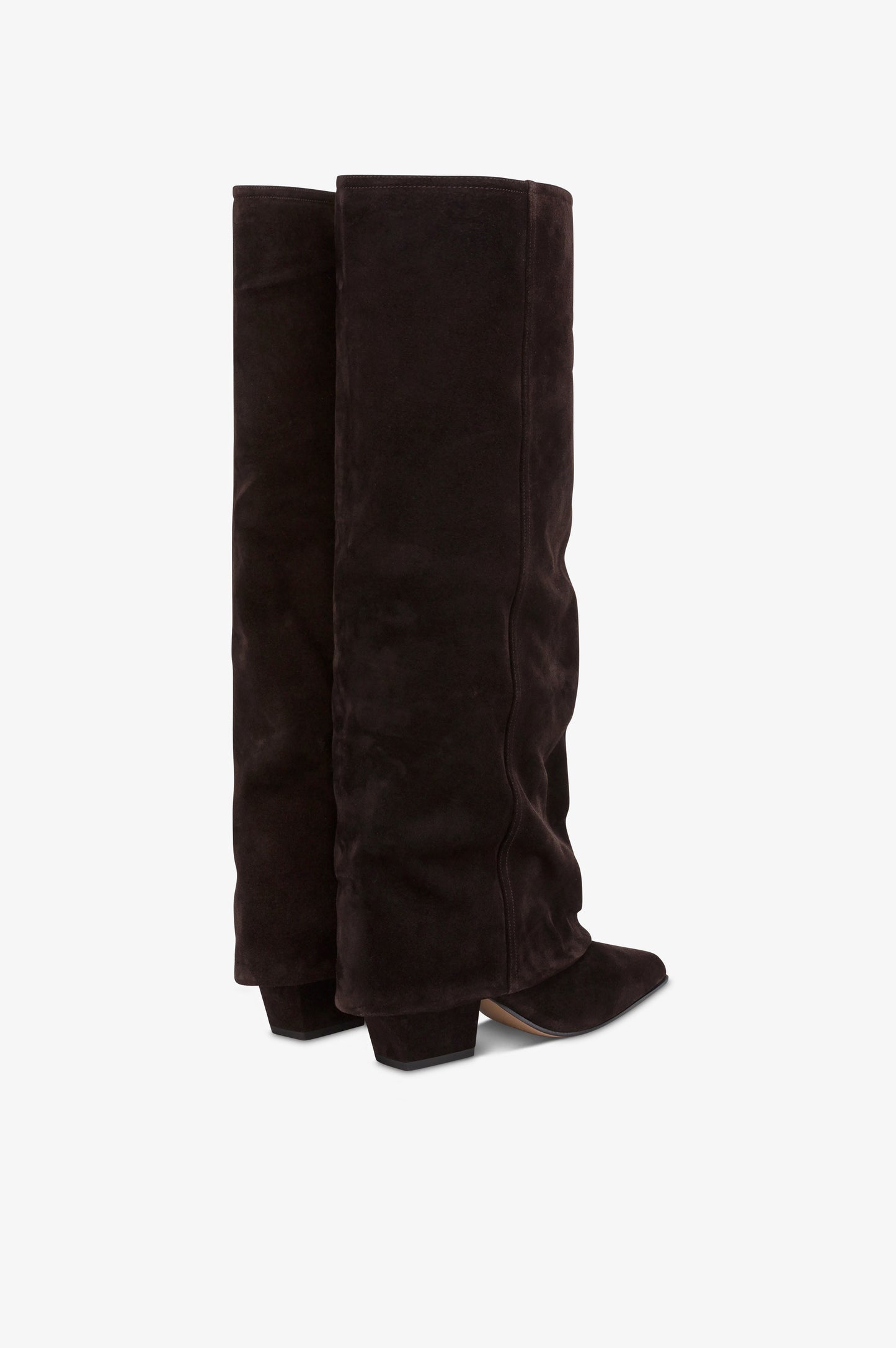 Botas <<fold-over>> de piel de ante de becerro de color ebano.