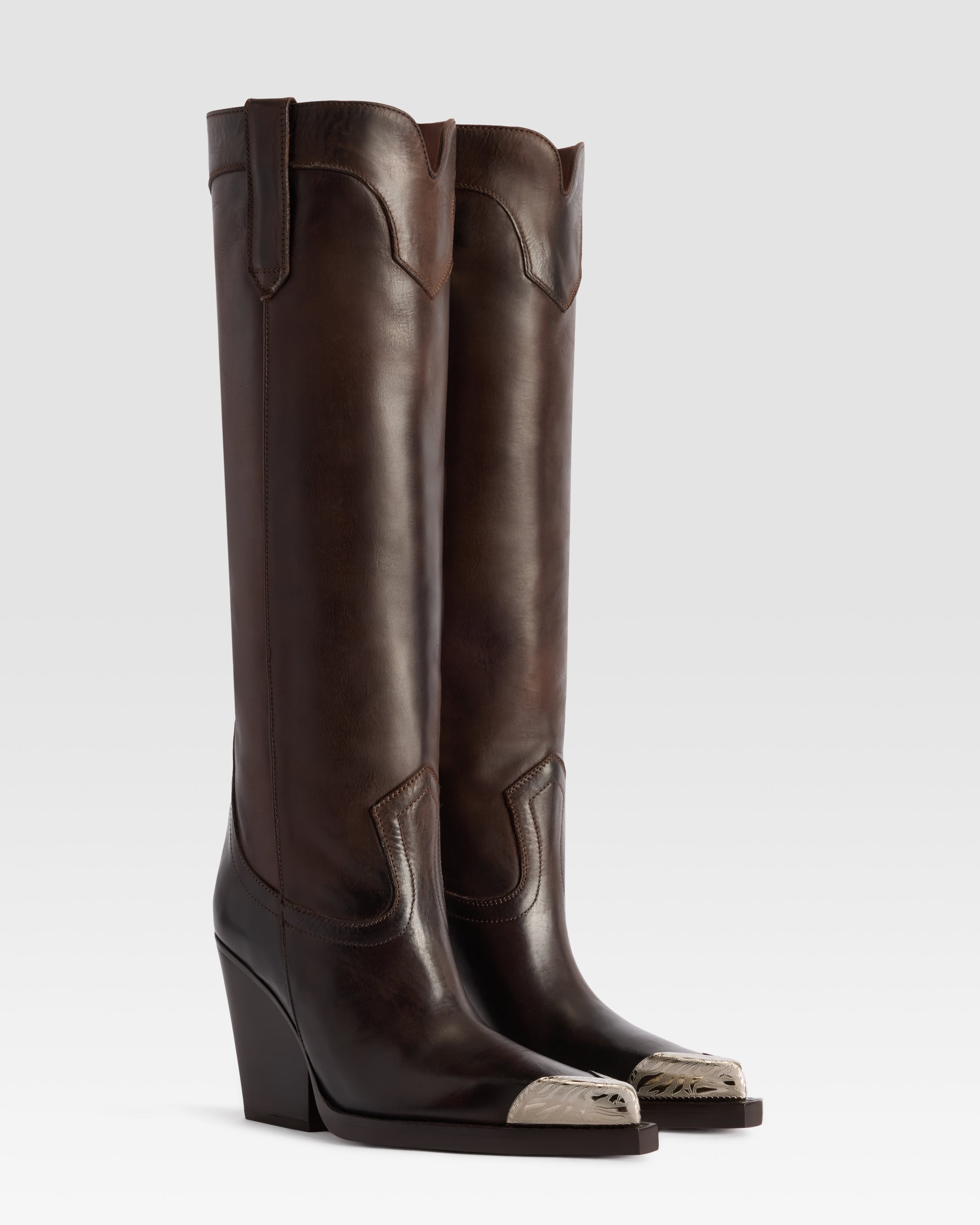 BOTTE WESTERN EN CUIR AVEC EMBOUT METALLIQUE