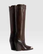 BOTA ESTILO WESTERN DE PIEL CON PUNTERA METALICA