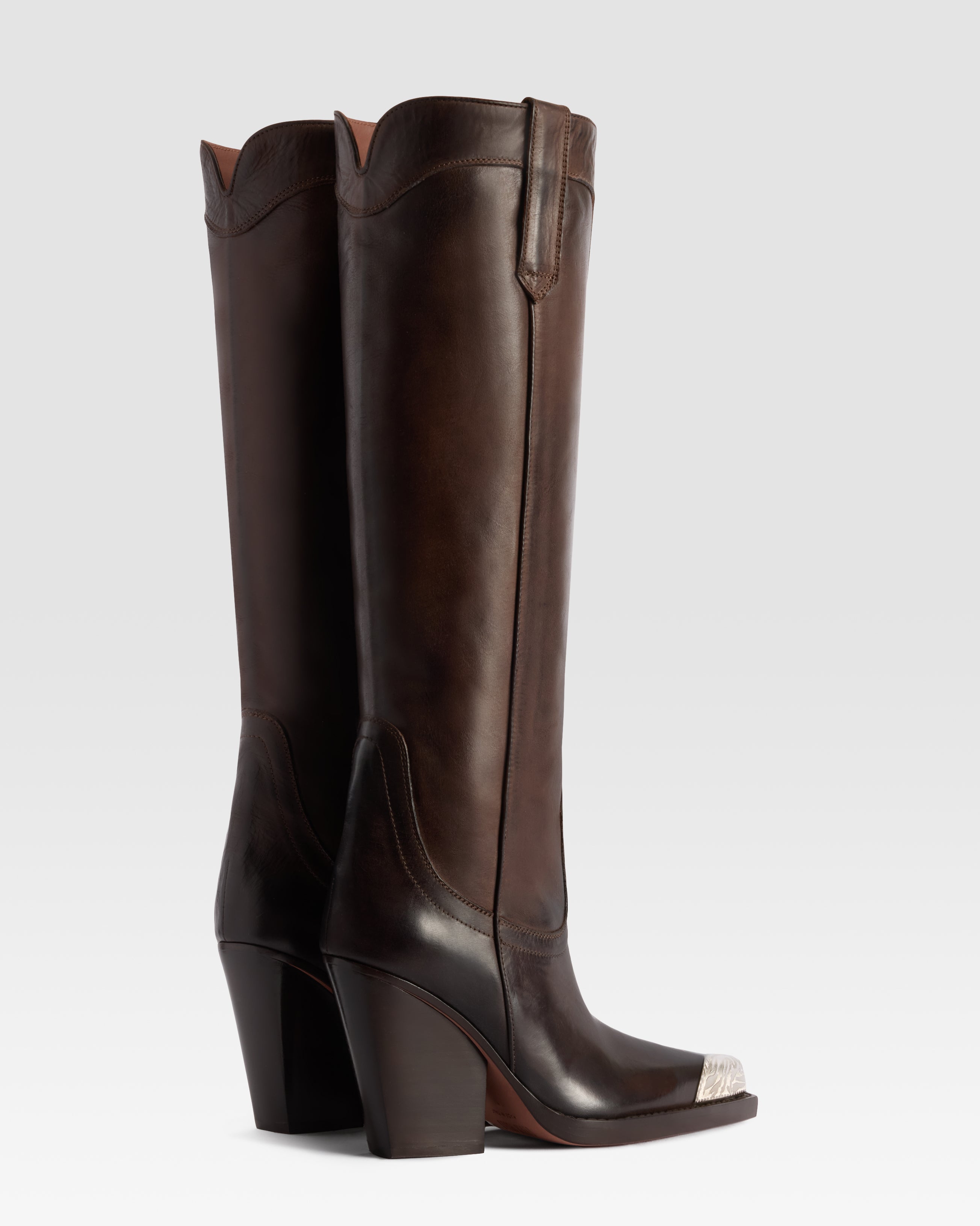 BOTTE WESTERN EN CUIR AVEC EMBOUT METALLIQUE