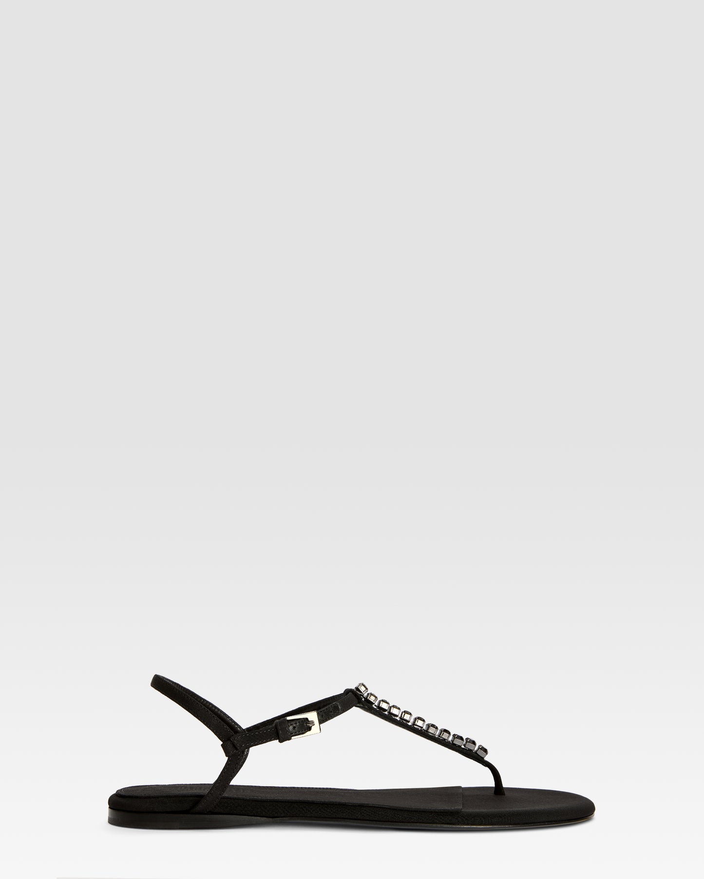 Sandali flat in raso crepe nero con castoni ricamati