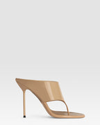 BOTAS DE ANTE ANGORA CON TACHUELAS