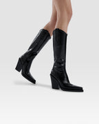 Bottes de cowboy en cuir de veau noir brillant