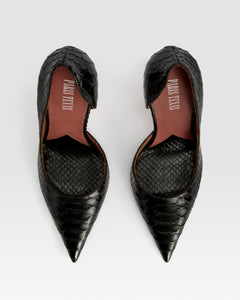 Zapatos de tacon de piel con estampado de serpiente de color negro
