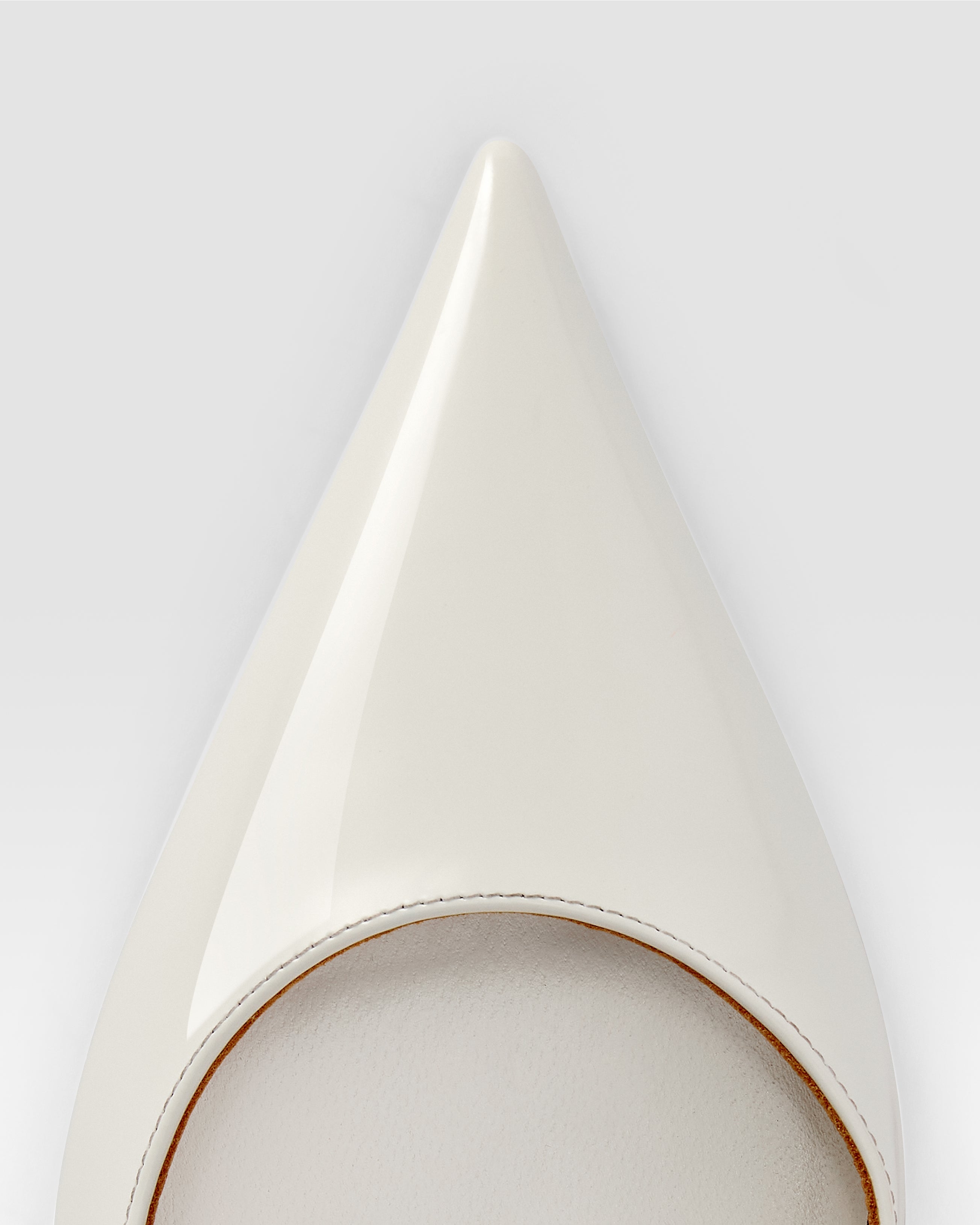 Zapatos de tacon de piel de becerro cepillada de color blanco