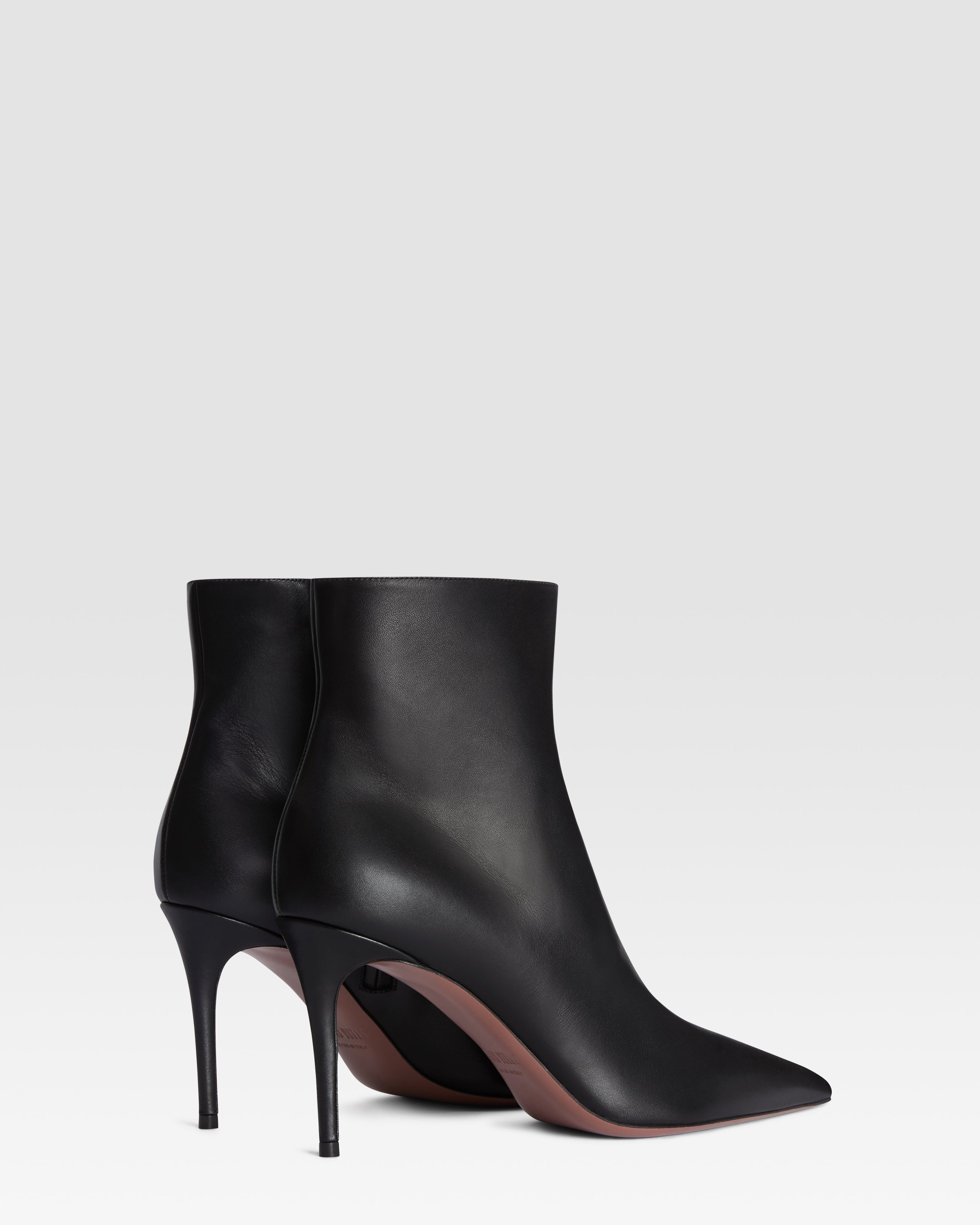 LEATHER ANKLE BOOT