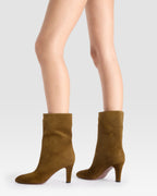 VELOURSLEDER ANKLE BOOT