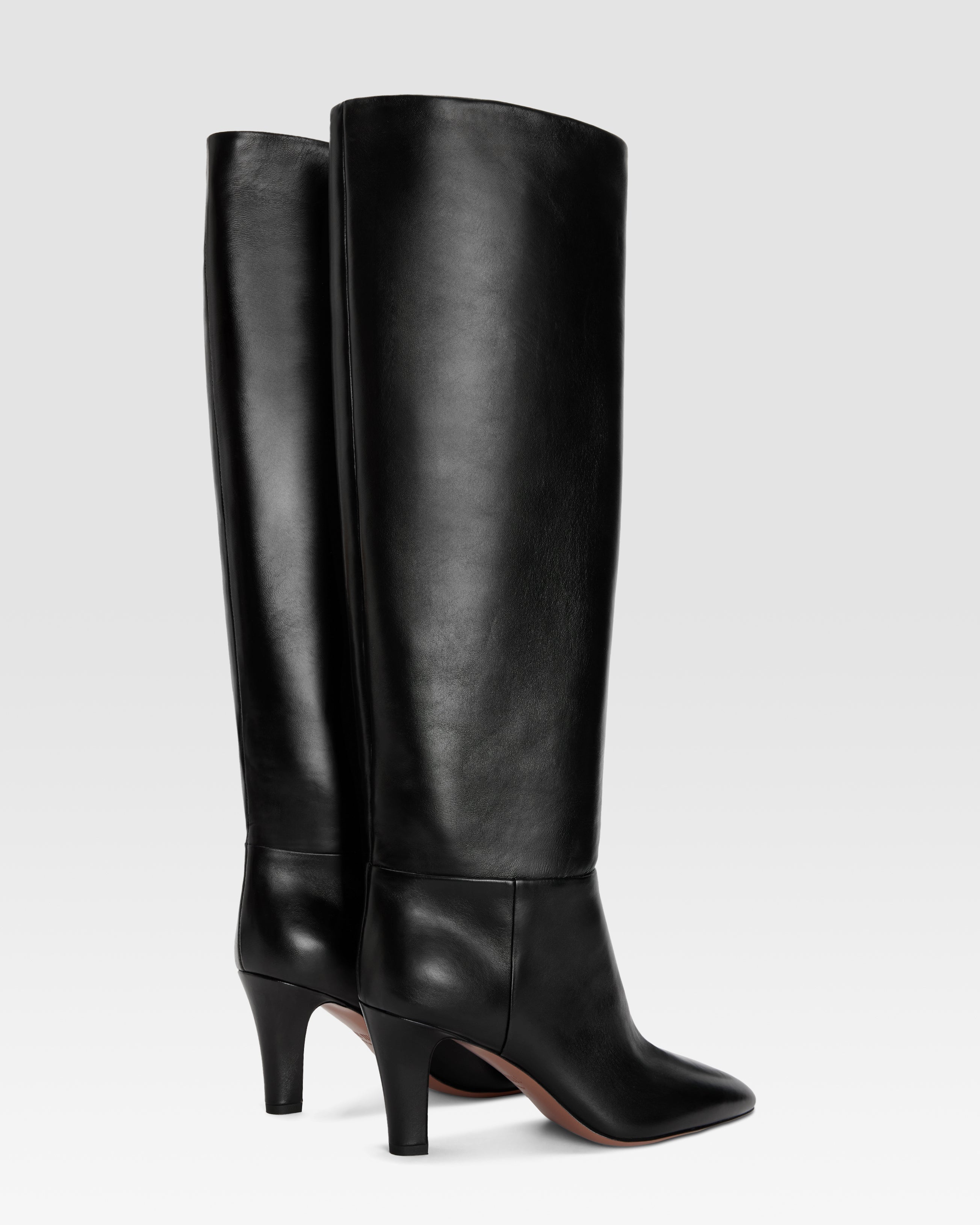 Stivali in pelle nera